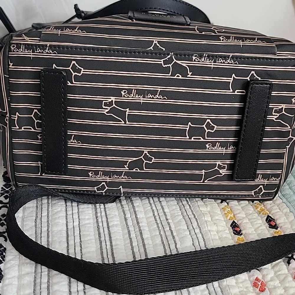 RADLEY LONDON Black DOG oilskin Women's Bag Purse